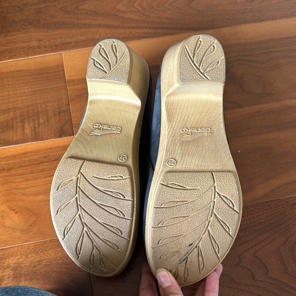 Dansko Black and Tan Mules - Picture 3 of 3